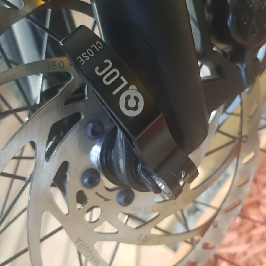 Q-Loc 165mm Complete Thru Axle (Culture, Roadster) - SR Suntour